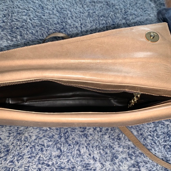 Salvatore Ferragamo Vintage Tan/Beige bag - Picture 5 of 5